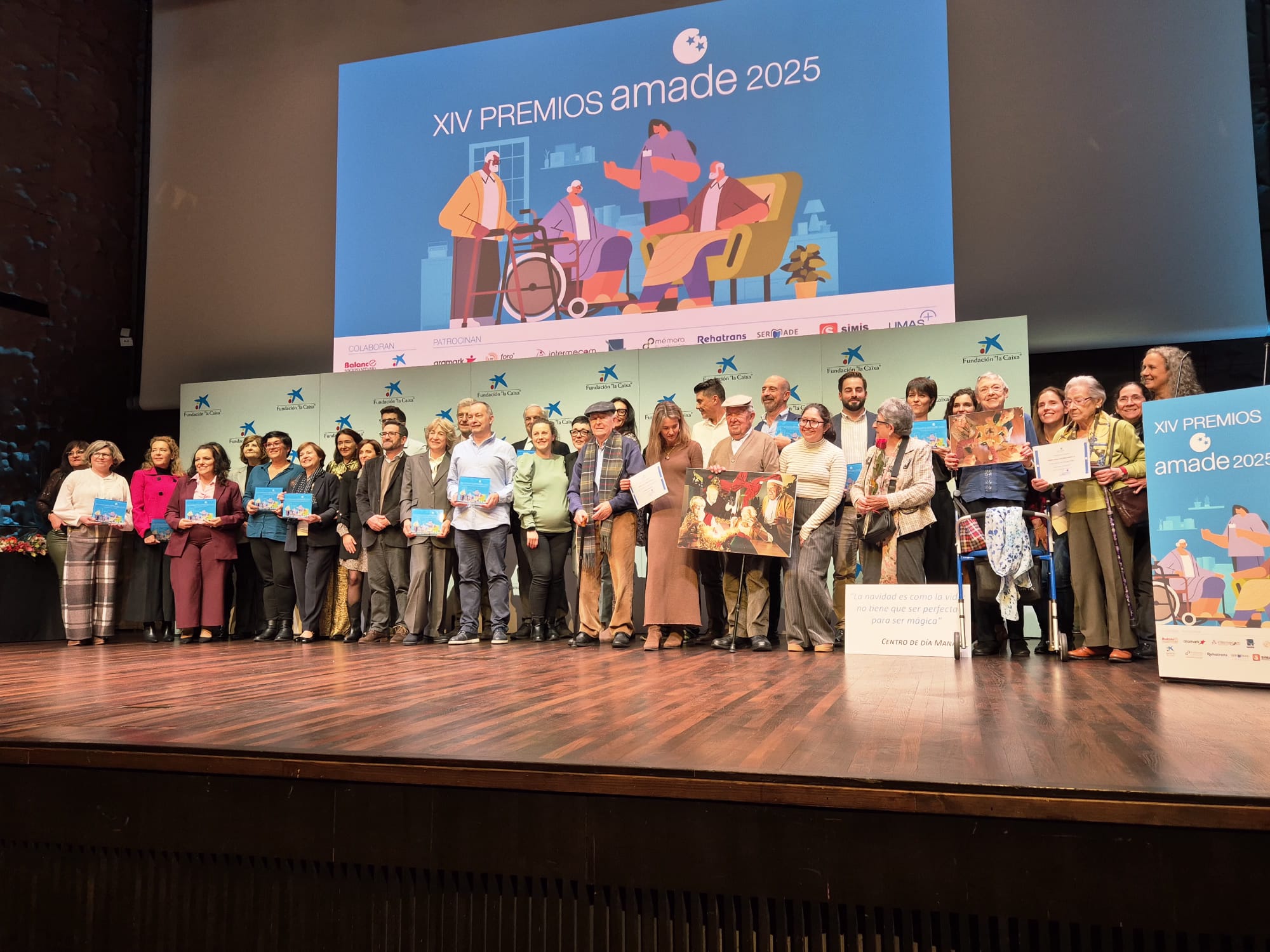 Premios AMADE frases navideñas2025